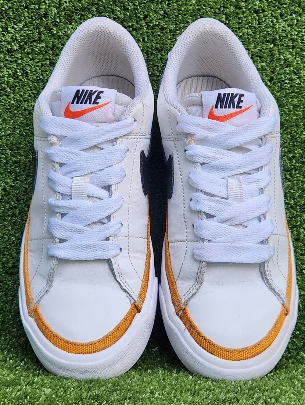 Nike Court Legacy Low Big Girls Leather White Tan Sneakers Shoes Size 4.5 Youth